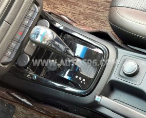 Xe Chevrolet Trailblazer LTZ 2.5L VGT 4x4 AT 2018