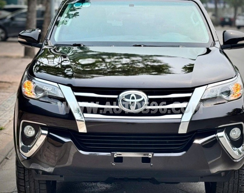 Toyota Fortuner 2.7V 4x2 AT 2017
