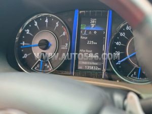 Xe Toyota Fortuner 2.7V 4x2 AT 2017